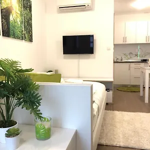 Luxury Central Studio Under The Castle Liubliana